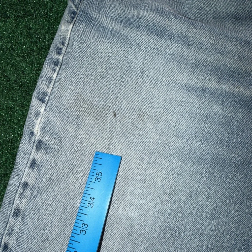 Levi's 550 Relaxed Fit Jeans 36x32 Baggy Tapered Light Wash Denim Y2K Grunge